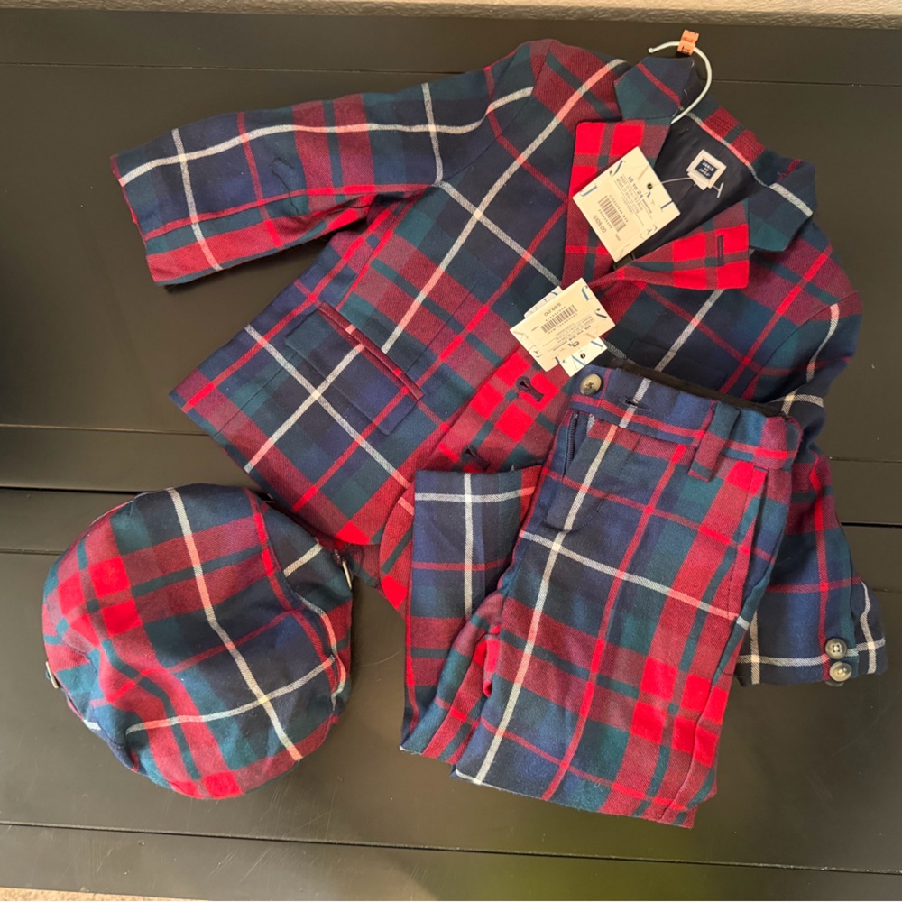 Janie and Jack Holiday Festive Red Green and Blue Plaid Jacket Pant and Hat Set
